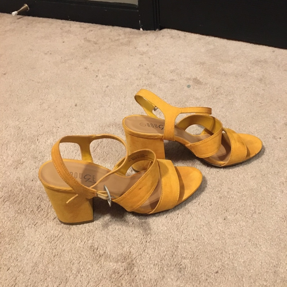 Yellow Heels from Rouge Helium